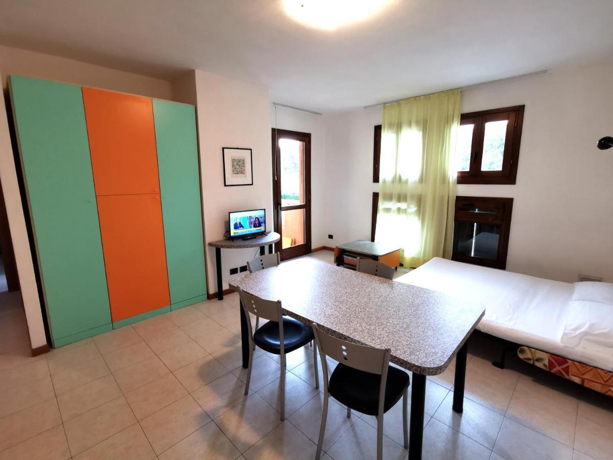 Tize Village Rosolina Luaran gambar