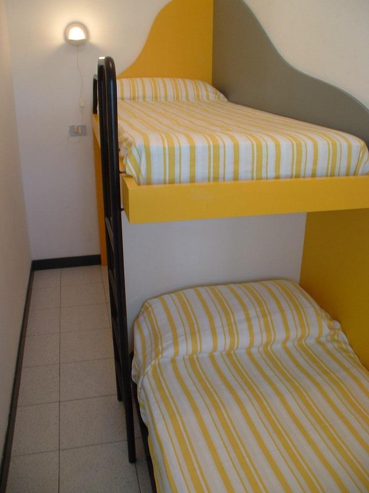 Tize Village Rosolina Luaran gambar