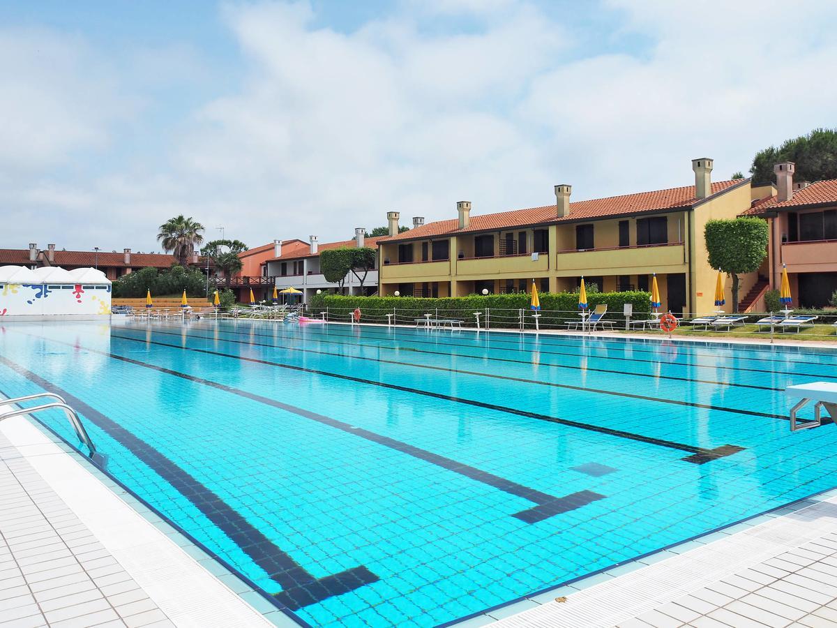 Tize Village Rosolina Luaran gambar